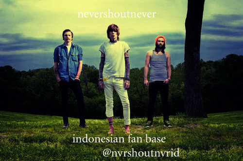 @NSNOfficial Indonesian fan base. Never Shout Never live in Jakarta, 02/22/2011. #IndonesiaWantsNSNback.