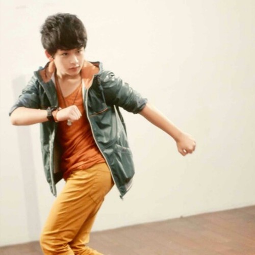 OfficialRavers_'s profile picture. Official Twitter @randyMartin98