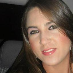 Alynne Mello estudante de Gestão Pública,Auxiliar Adiminstrativo na Aerotur Agência de viagens e Turismo (Aviação).