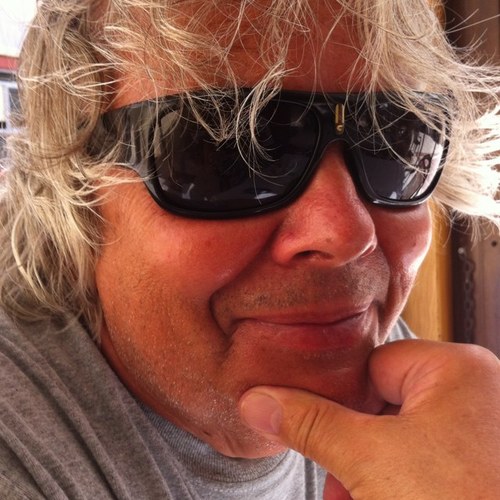 Journalist in Adresseavisen for more than 40 years. Founder and owner of VinPuls, Norway's biggest wine club. Love to taste wine, travel, enjoy music, read.