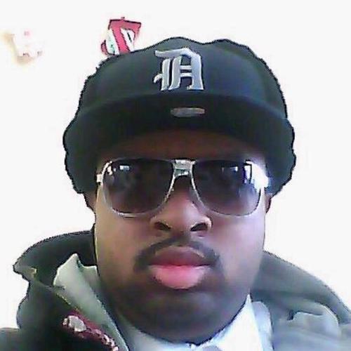 AlexLarkin1986's profile picture. #TEAMGEMINI/ #TEAMBIGDICK/ 26 YRS./ #TEAMPUSSYEATINGCLUB/ OFFICIAL PUSSY EATING KING. LOVE LICKING WET PUSSY #TEAMANDROID4G