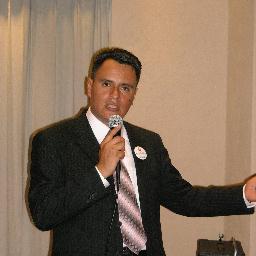 CARISMATICO, EMPRENDEDOR, SERVIDOR DE CRISTO