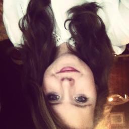 thelordsheeran's profile picture. hi i like oreo's and other american food wbu?