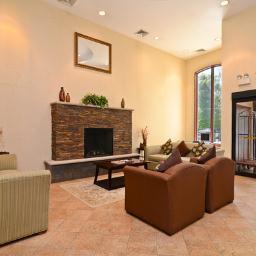The Lexington Inn Edison is the perfect place to stay! With complimentary hot breakfast and highspeed wireless internet access you won't want to go home!