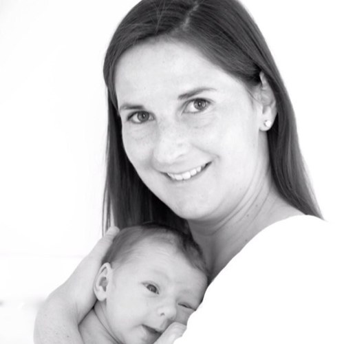 lizmaguire1983's profile picture. 