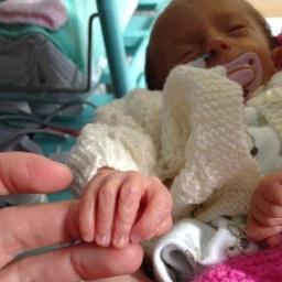 Help Baby Grace Ava Williams who was born 23.11.12 and has the life limiting condition 'Edwards Syndrome'. Please help support Baby Grace.