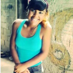 #Coorinthiana . Taurina, 15 anos . Curto #Pagode , #sertanejo , #fuunk , Amo minha #Família , beest da @_beeagoomes , Foda-se *--* s2