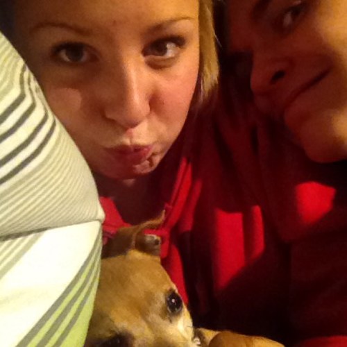 Henrik_Thea's profile picture. Hi! We're two happy retards! Follow us!