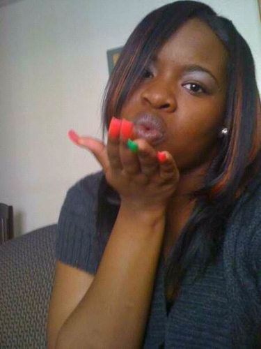 Fuck Ah Circle , Loyalty Has No Shape-Standinq 10 Toes Dwn By Myself | Follow My Twifey @HawaiianP_ssy && My IG: bluntblown_loud !