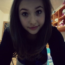 Hei everyone! I'm Diana! I'm a huge fan of #1D and #TVD 3. Follow me ,and I will follow you back! Peace. #Stefarine, #Harry,#PaulWesley,#Delena,#Friends`