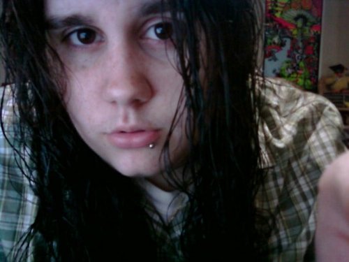 enjoytheregrets's profile picture. I'm a girl born & raised in the city forced to live in the country. 24// CNA  . Stick with me and you will ALWAYS be satisfied.