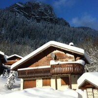 Ski Chalet Chocolat (@skihobson) 's Twitter Profile Photo