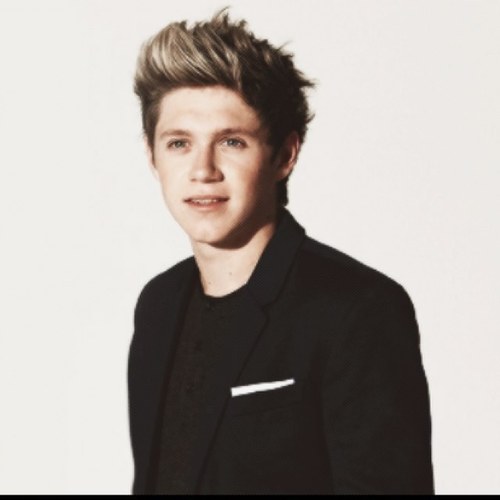 A_Ferguson2000's profile picture. I am a directioner forever!!!!! :) I love One Direction, Panic! at the Disco, Sum 41, Blink 182, Adam Lambert, Ellie Goulding, etc. i follow back