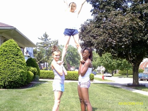 SFouchey's profile picture. my name is Savannah Fouchey i am 16 yrs. old and a sophomore. A Varsity Cheerleader at Roseville High School