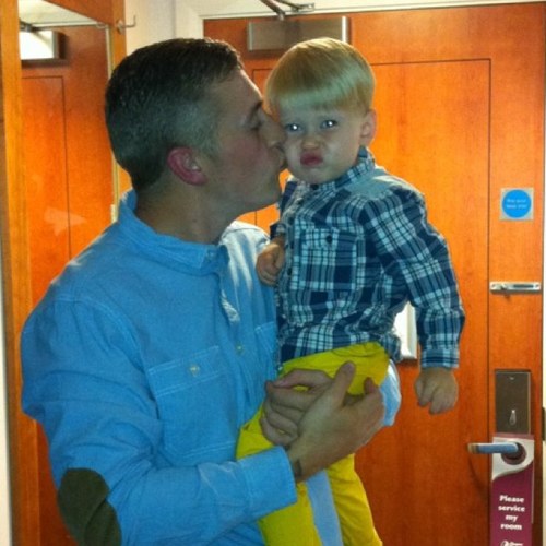 Rayner_k's profile picture. old school hustler. Box a bit, work a bit, socialise a bit best thing about me is my little chap Reggie Rayner.