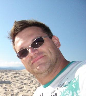Caliente, carente, carinhoso, comparsa, companheiro, cliente, compromissado!