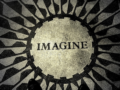 Si tu realidad es gris, píntala con colores alegres Imagina, Exprésate, Comparte, Culturizate, Se tu Comunidad dedicada a sentir el arte en su máximo nivel :)