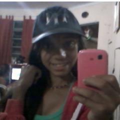 mirelabryto15's profile picture. 