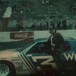 servant38777's profile picture. 