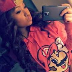 Go To @indialovesya @raytrendyme3 @prettibased U Knoww What Hit That Follow Buttonn♡