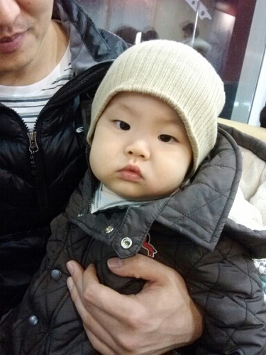 우리 아들들은 상식적인 나라에서 자라나게 하고 싶은. 노빠,  문빠, 청래빠, 나는 아빠. 민주당 당비를 납부하고 있습니다. 내 수준의 최대 지식, 정보를 모아 판단하건데 문재인은 최고의 대통령 입니다.빠라 불리는것에 부끄럼없이 문재인 대통령지지에 최선을 다합니다.