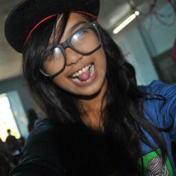 Directioner/ChocolateLover/Sweet/Pretty/MusicLover/Freshman/ :'