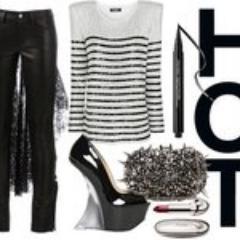If you love fashion, shoes and jewelry, you have landed at the right twitter page. You must follow me to keep up to date of the HOTTEST fashion trends.