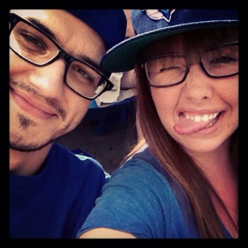 sbotzzz's profile picture. too legit to quit