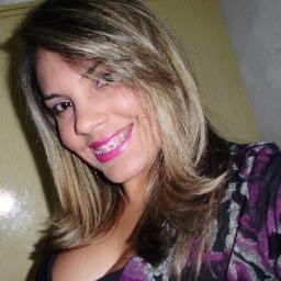 sou chrisleide souza,de personalidade forte,muito extrovertida..de bem com a vida;;