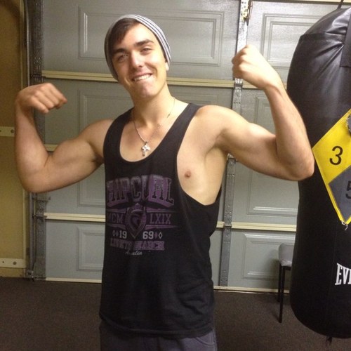 huge_jason's profile picture. 