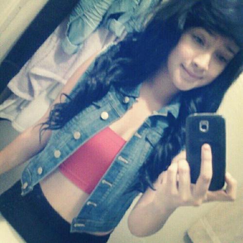 ;*;*#TEAAMBREEZY #TEAMHAIRFLIP#TEAMDNS muahh da bestie:@your_addiction8 da cuddle buddy:@Yeah_AtsTony=) muahh!#MARVELGANG Follow Me!!!:)