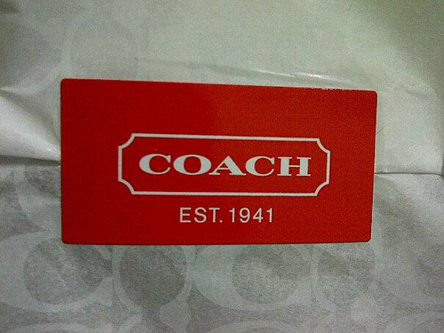 iNeedSomeLuv's profile picture. I'm just me...ordinary...and my name is not like any greek goddess..no one care if I'm not here...