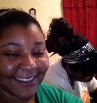 I am sweet as Apple Pie! Add me on Skype BonitaMamacita93....Follow me and I FOLLOW BACK!!!