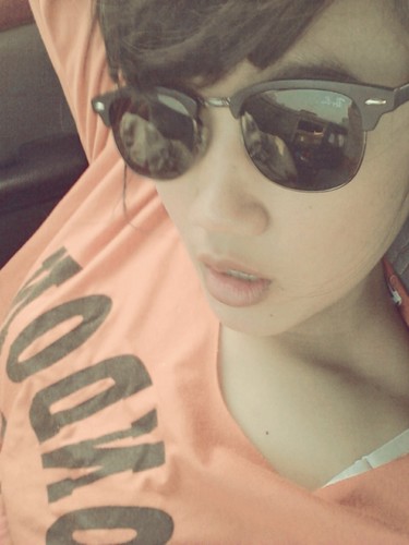 ชื่อ พริ้ง จร้า school. Grade 5 / 1.Age 15.Born on March 21, 1996.