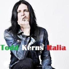 Official Italian page dedicated to Todd Kerns, bass player of Slash ft. Myles and The Conspirators and guitar player/singer of Sin City Sinners.