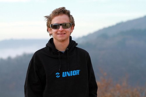 Mountain biker, windsurfer, a big workaholic... but I also love my job.