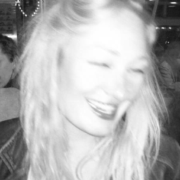 dsignhelikopter's profile picture. Designarkitekt, der bygger med ord og arbejder med marketing.