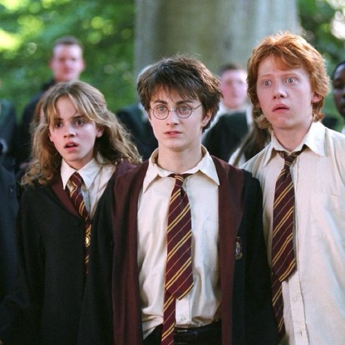 A fanpage for Harry Potter fans only. Twilight fans are not accepted. Harry potter ONLY