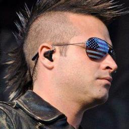 Bassist Avenged Sevenfold