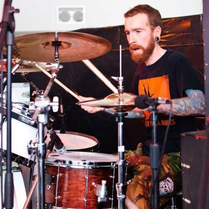 Norwich based Drummer and Teacher.   Vegan, atheist, record collector.