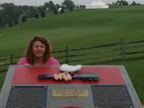 Retired teacher who loves travel, music, family & friends!