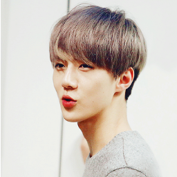 อันยองค้าบบบบบ -3-  ผมมักเน่ปีศาจแห่ง EXO-K มาจากดาว EXO PLANET ความสามารถพิเศษคือติดต่อยานแม่ได้ ฟอลมาคุยกันด้วยนะฮะ *0* ไม่ได้หยิ่งเหมือนหน้าตานะค้าบบบบ