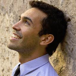 martinbustos's profile picture. SER humano en busca del crecimiento y desarrollo personal en pos de cambiar y mejorar continuamente para generar un cambio positivo en el mundo.