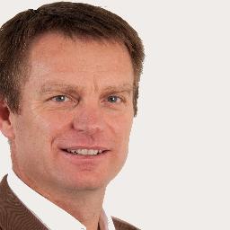 Lover of advanced analytics and great customer experiences.
Digital disruption thought leader.