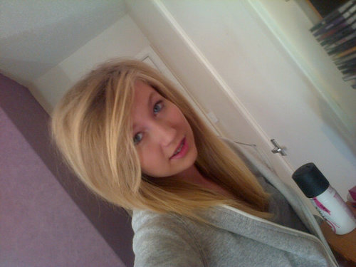 New account, seen Conor Maynard, Starboy Nathan and PW live PW and Conor tweeted and followed me on my old account!! Starboy Nathan RT'D me and I have PW on BBM
