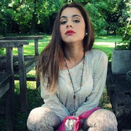 Me Gusta Martina Stoessel. Soy muy Fanatica de la serie VIOLETTA.- Seguime & te siguo.
Argentina, Buenos Aires.