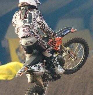 deanschellen's profile picture. 