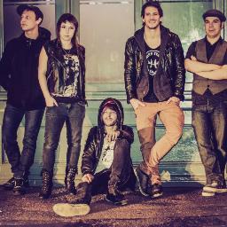 An exciting, gritty new Indie/Pop punk band from south east london. check us out on Facebook @ http://t.co/hcfmtfv7
