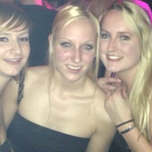 JeSuisTasja's profile picture. ~ Don't forget, Life is beautiful ~