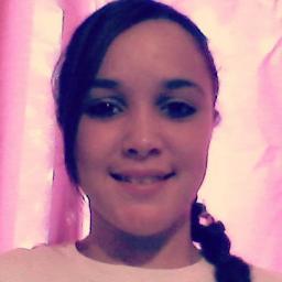 Soy de Montevideo!!!,,Me encanta lo que es Maquillaje y Produccion de TV..